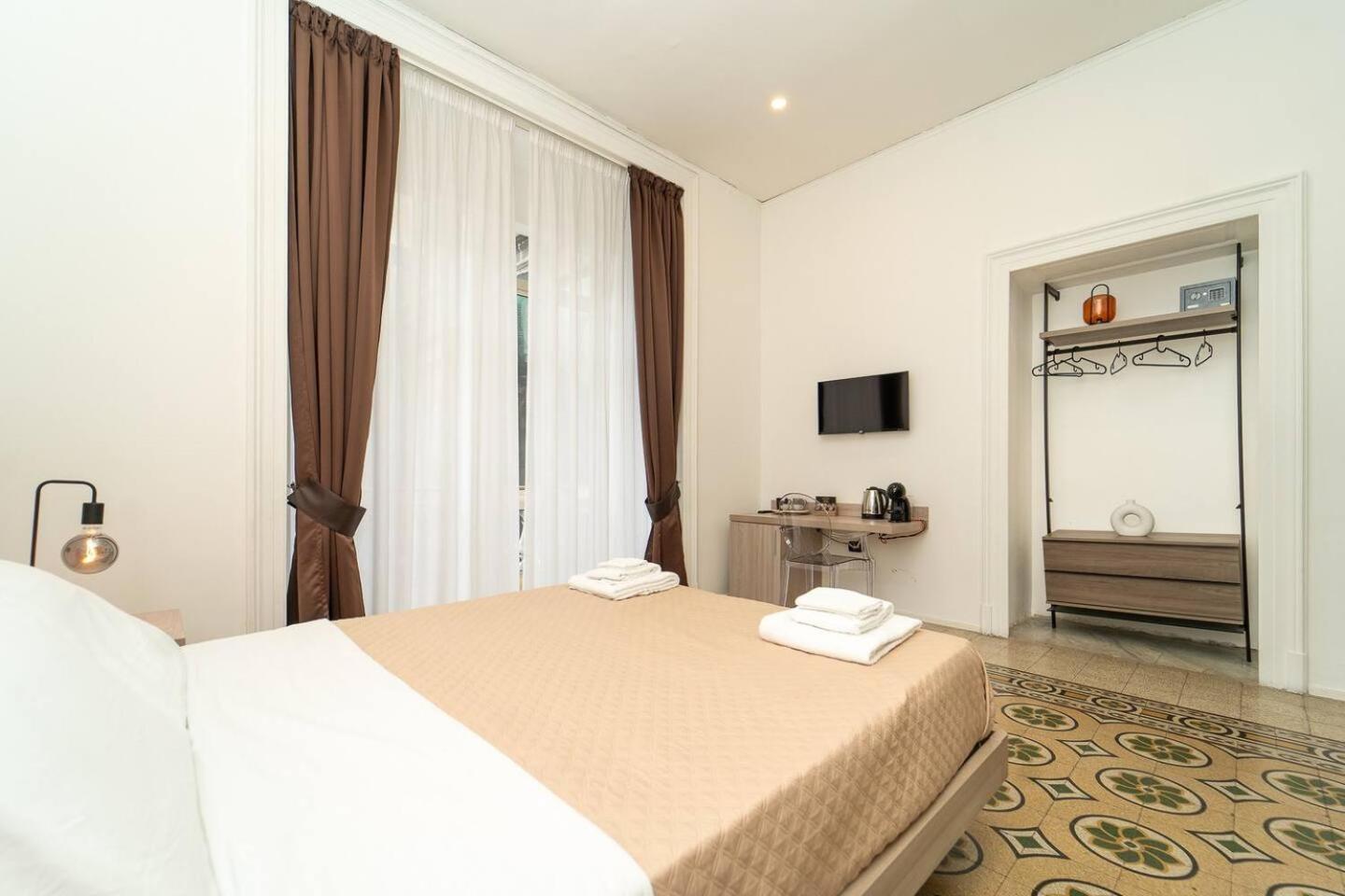 La Piazza Suite Nápoles Exterior foto